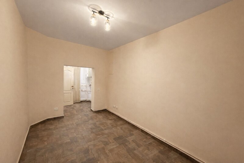 Brancoveanu, casa cu o camera 20 mp utili + 158 mp teren in folosinta, oferta.